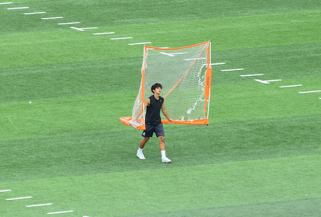 如今